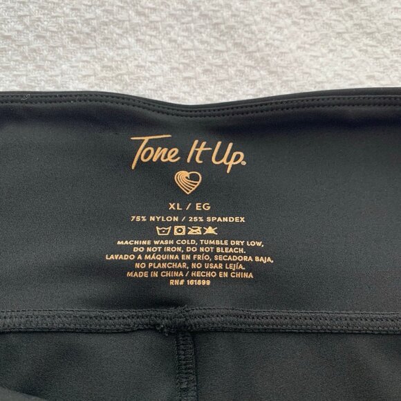 Tone It Up black XL pull on elastic waist stretch leggings with pockets - Picture 6 of 9